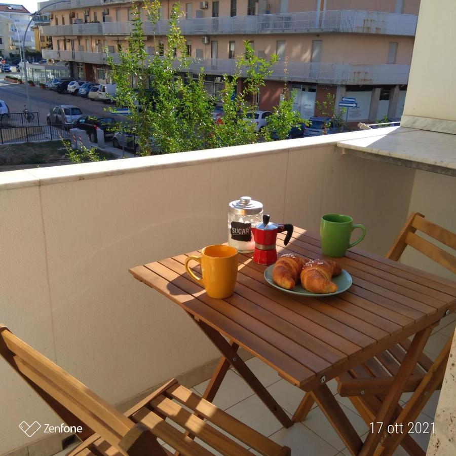 Mica Apt Alghero Bagian luar foto
